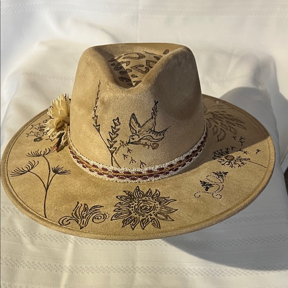 Burned DesignTan Wide Brim Hat